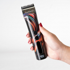 Show Tech Experto Cordless Clipper 5 Speeds inklusive Show Tech Experto Fine Scherkopf + GRATIS Blade Ice Kühlspray!